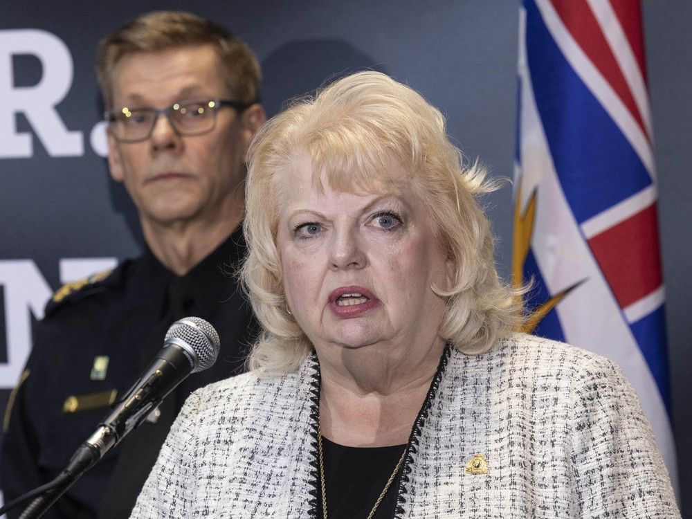 surrey mayor brenda locke