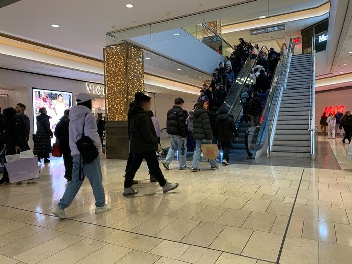  the scene mid-morning at vancouver’s pacific centre mall on dec. 26, 2024.