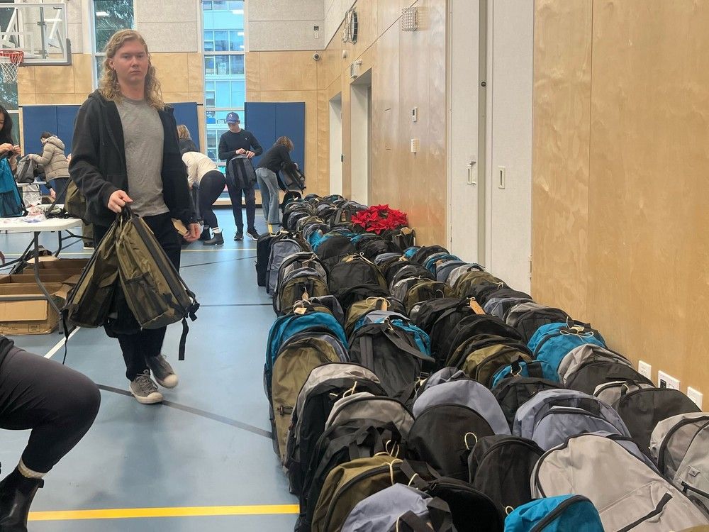 ‘A holiday hug’: Volunteers load backpacks for Vancouver’s homeless youth