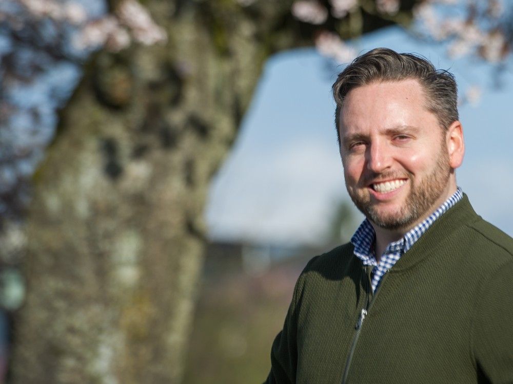 conservative jobs critic gavin dew