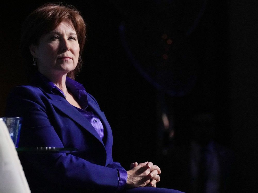 Clinging to power while finding a new leader is a favoured strategy for B.C. political parties