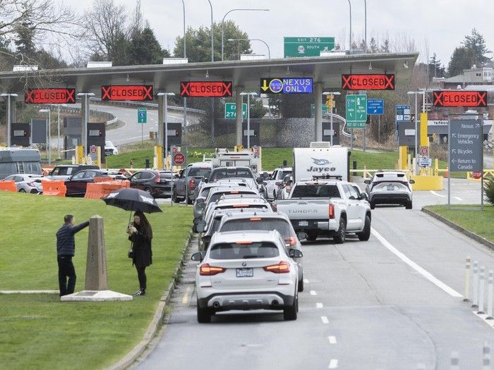 southbound traffic at peace arch border crossing in surrey, bc, march 31, 2025.
