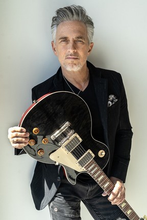 Colin James