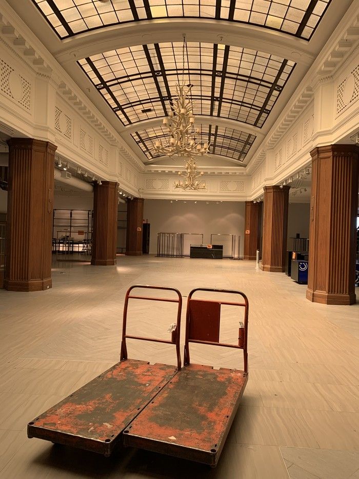   Le puits de lumière du sixième étage au magasin Hudson's Bay au 674 Granville Street au centre-ville de Vancouver, le 28 mai 2025.