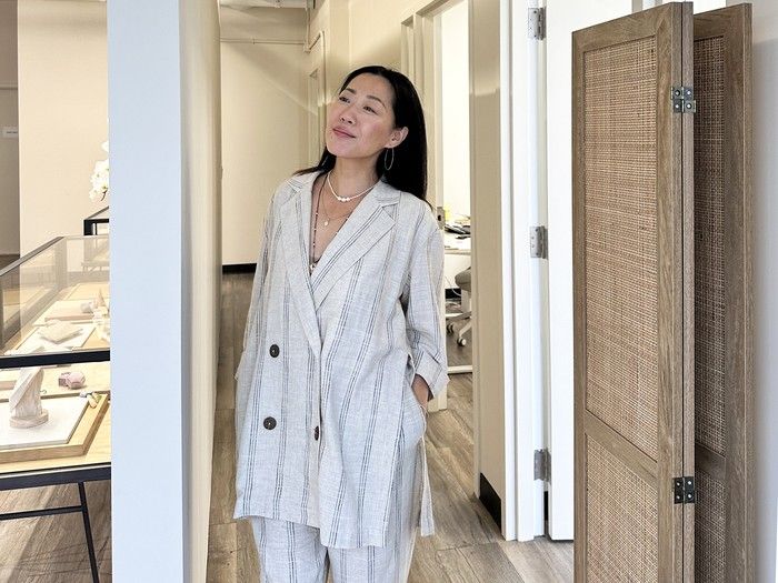  Amanda He, founder of the Vancouver-based fine jewelry brand Poppy Finch.