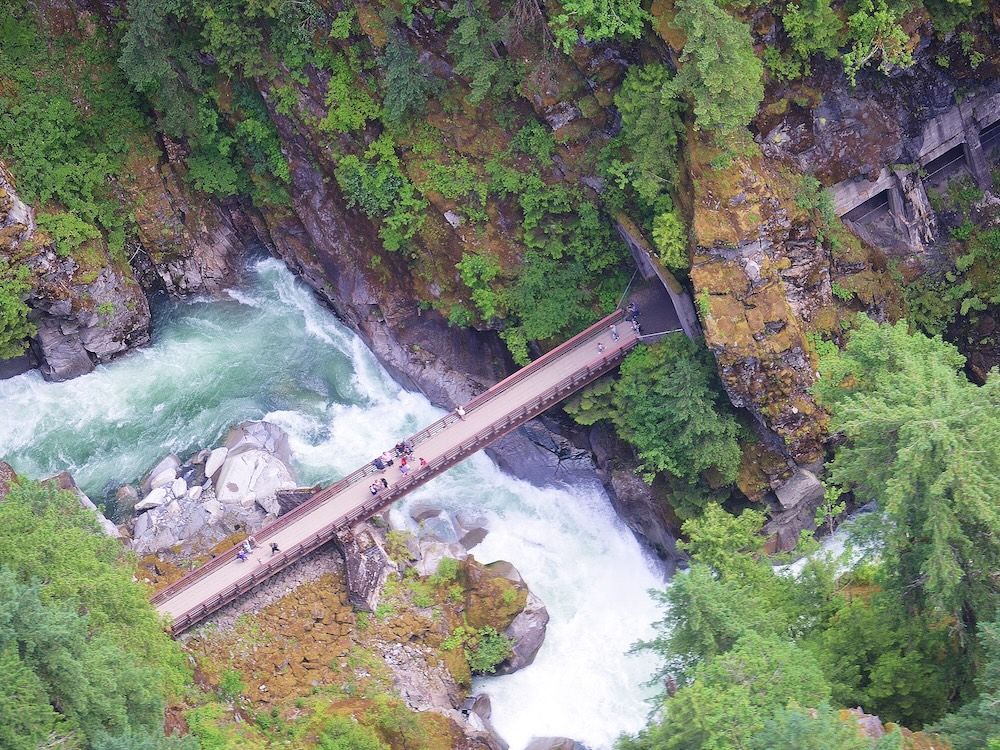  The Othello Tunnels are a series of railway tunnels and bridges, built into the Coquihalla Gorge.