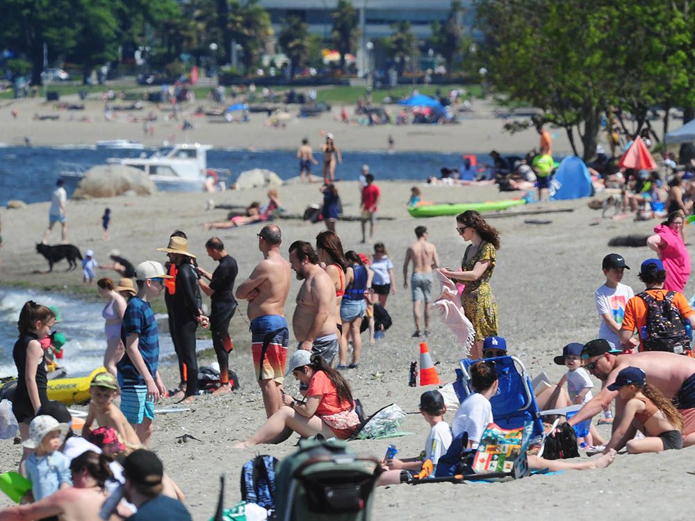 Beach days! First heat wave of the year is coming to Vancouver