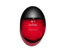 Chanel N°1 De Chanel Red Camellia Serum-in-mist. Handout/ (single use)