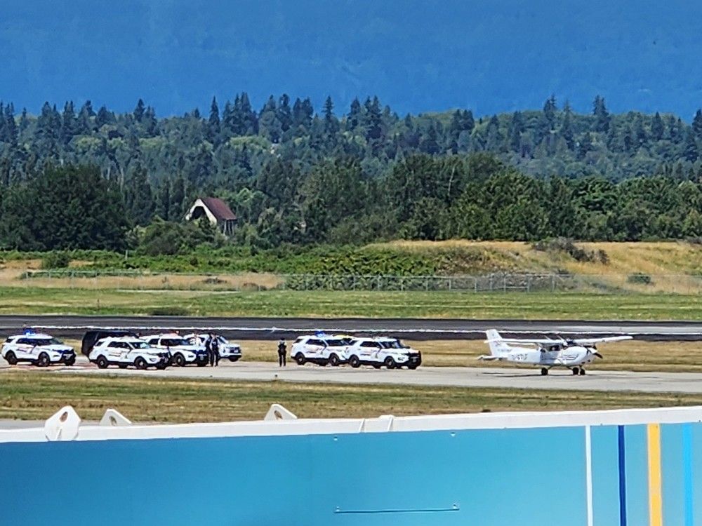 A Cessna 172 sits on the tarmac at Vancouver International Airport. Reports of a plane flying erratically were made on Tuesday afternoon. A Cessna 172 sits on the tarmac at Vancouver International Airport. Reports of a plane flying erratically were made on Tuesday afternoon.