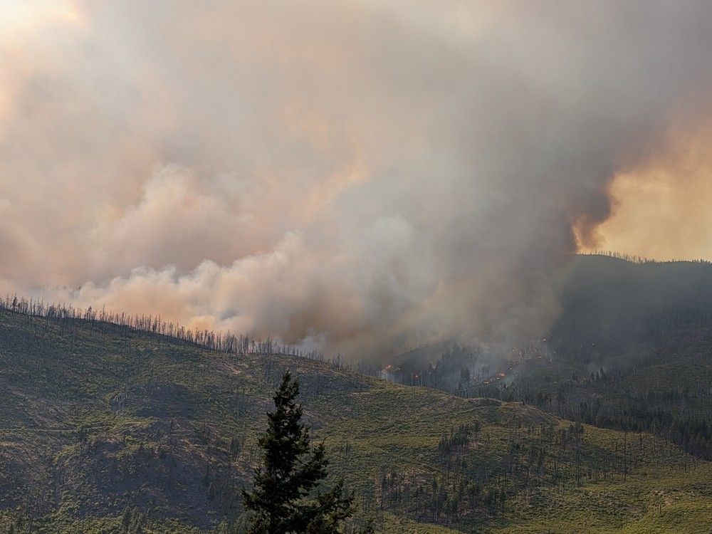  The Cantilever Bar fire near Lytton burns north end in the afternoon of July 30, 2025. Photo: B.C. Wildfire Service.