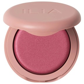 ILIA Soft Focus Blurring Blush. Handout/ (single use)