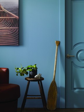 This mid-tone blue – Drift – creates a calm and tranquil ambience.