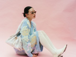 Alyssa Lau, photographer and digital creator.