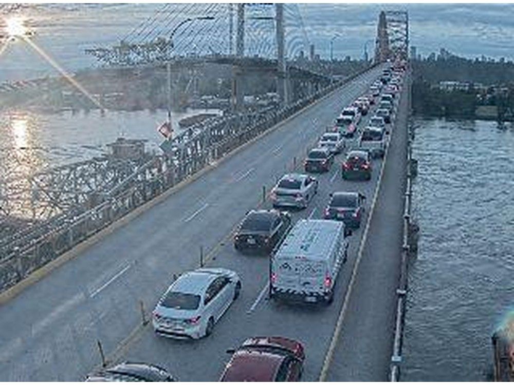 Traffic alert: Delays on Pattullo Bridge due to collision