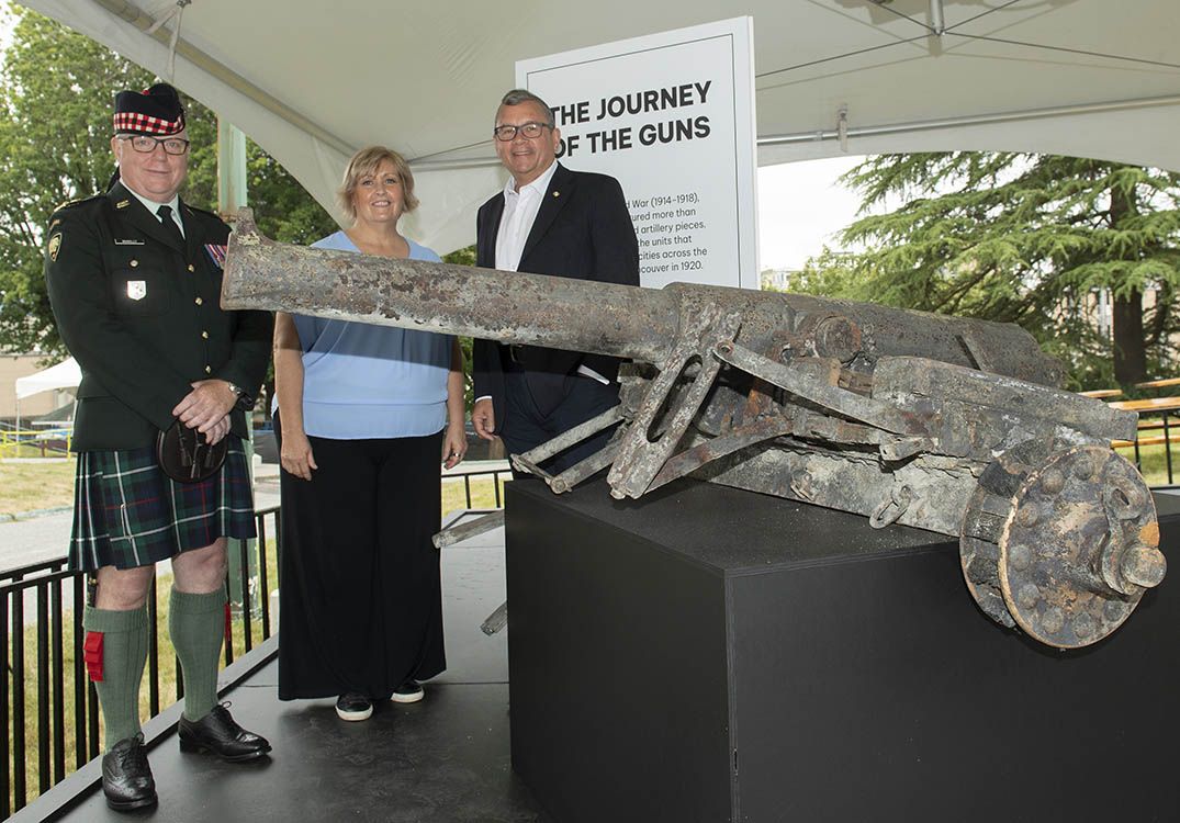  Left to right: Lieutenant-Colonel Steve McNally, PNE CEO Shelley Frost, City Of Vancouver Councillor Mike Klassen at the repatriation ceremony on Tuesday.