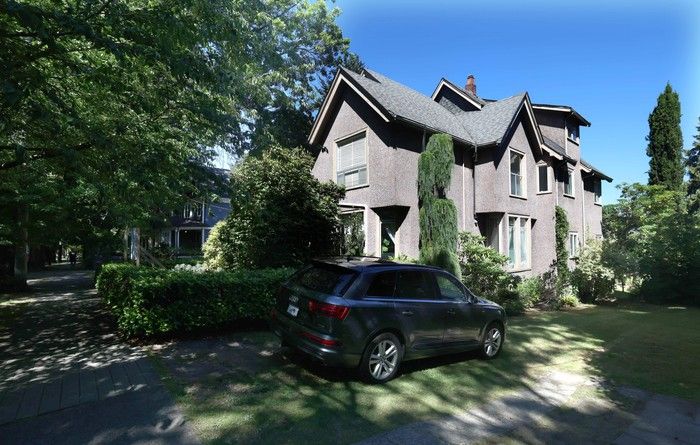  Three homes between 121 and 129 West 11th Ave.