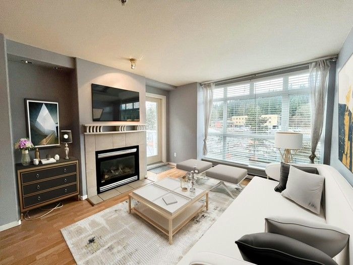  Residence is on the top floor of a four-storey building.