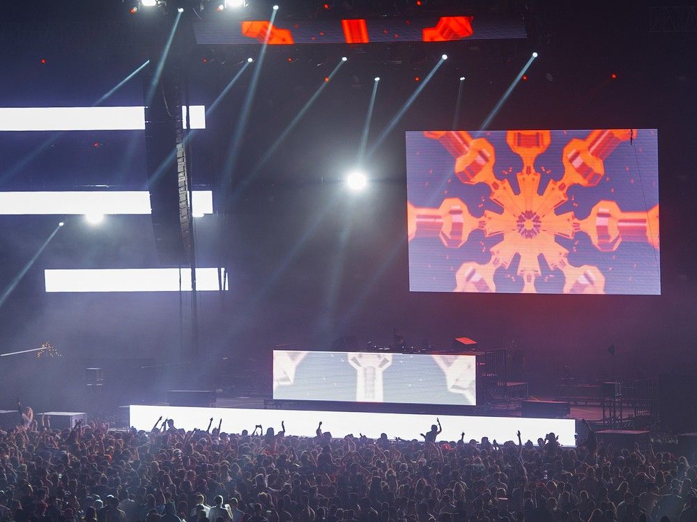 Contact music festival