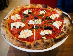 vancouver restaurants nook coal harbour