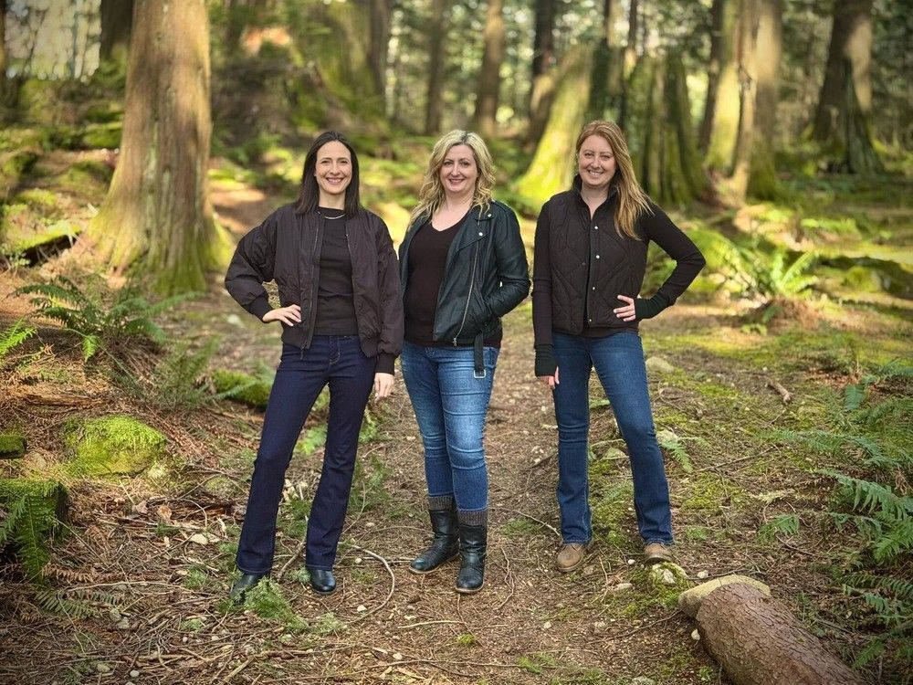 B.C. paranormal investigators get spooky in Ireland for haunting documentary