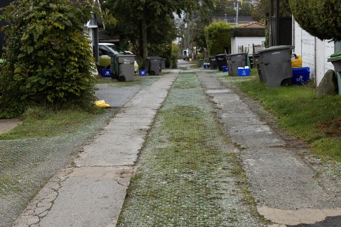 Lane south of Yale Street between Kaslo and Slocan streets. Lane south of Yale Street between Kaslo and Slocan streets.