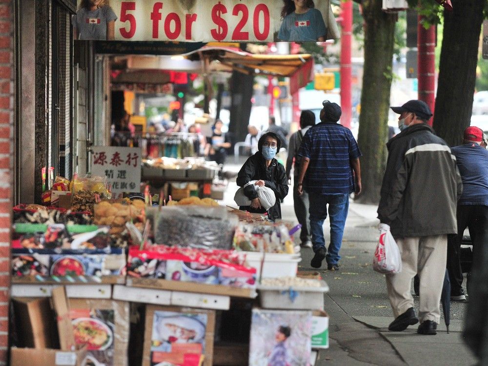  scenes from chinatown in september 2023