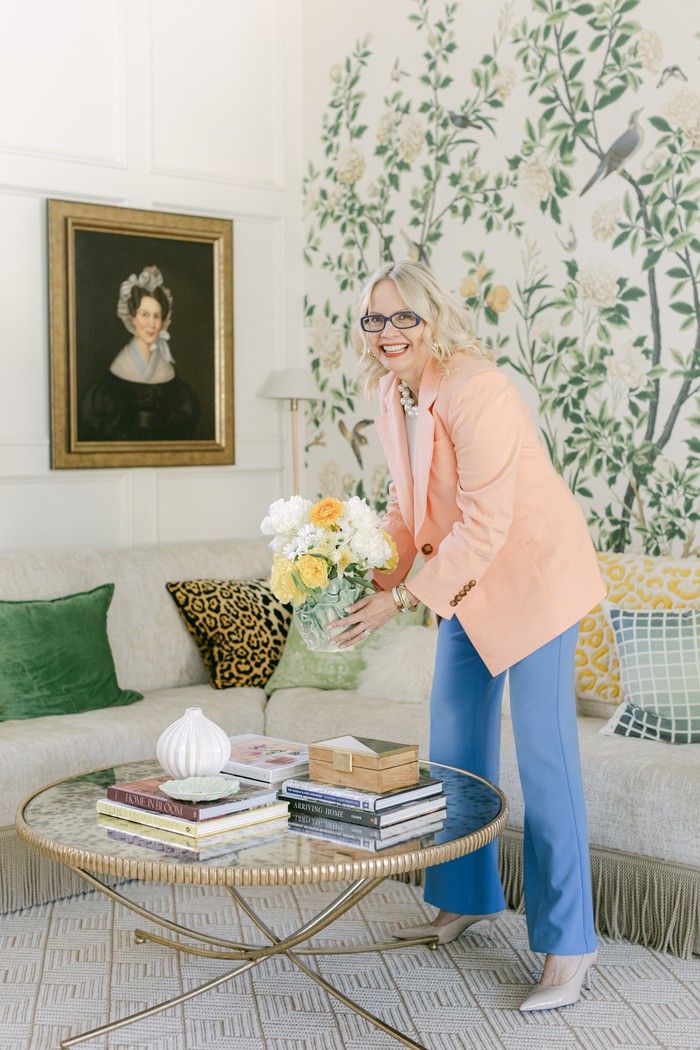  “People want paint colour to do all the heavy lifting, but in actual fact you need art, pillows, coffee table books — all those things to make your home feel alive. A paint colour isn’t enough to bring that feeling into your house,” says Maria Killam.
