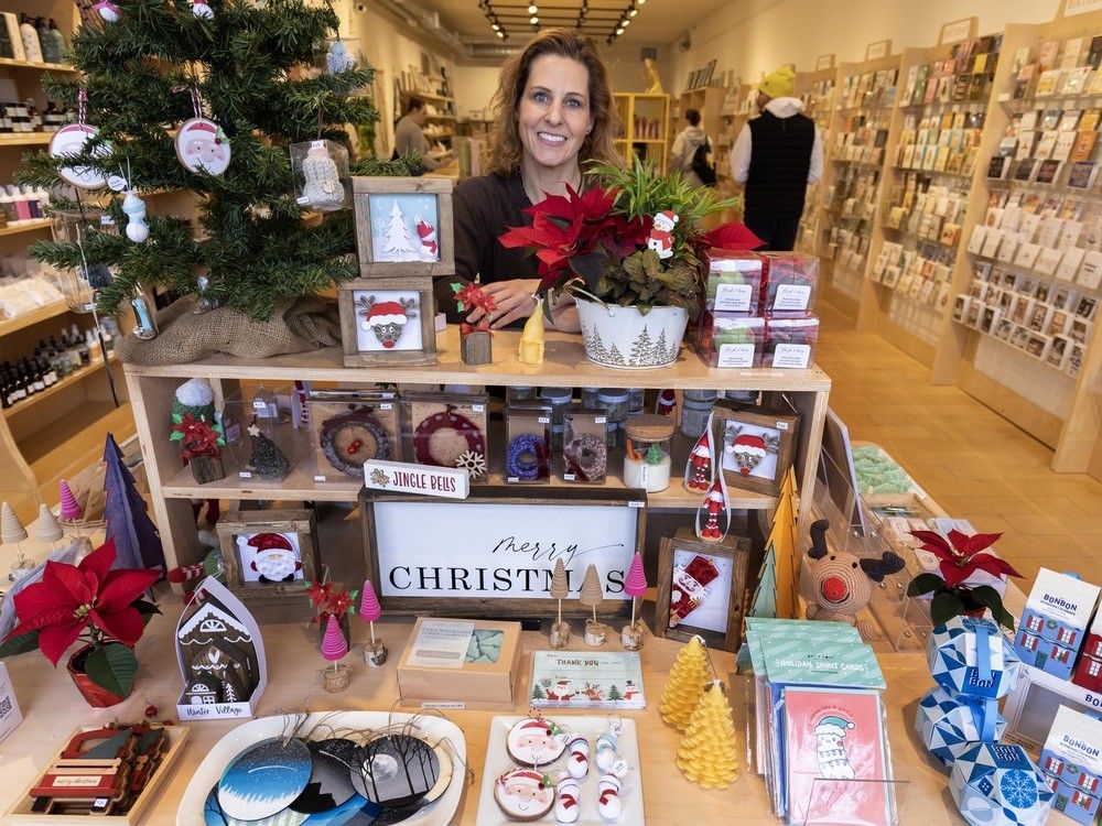 'Good energy and a festive feel': Vancouver retailers get through last-minute holiday rush