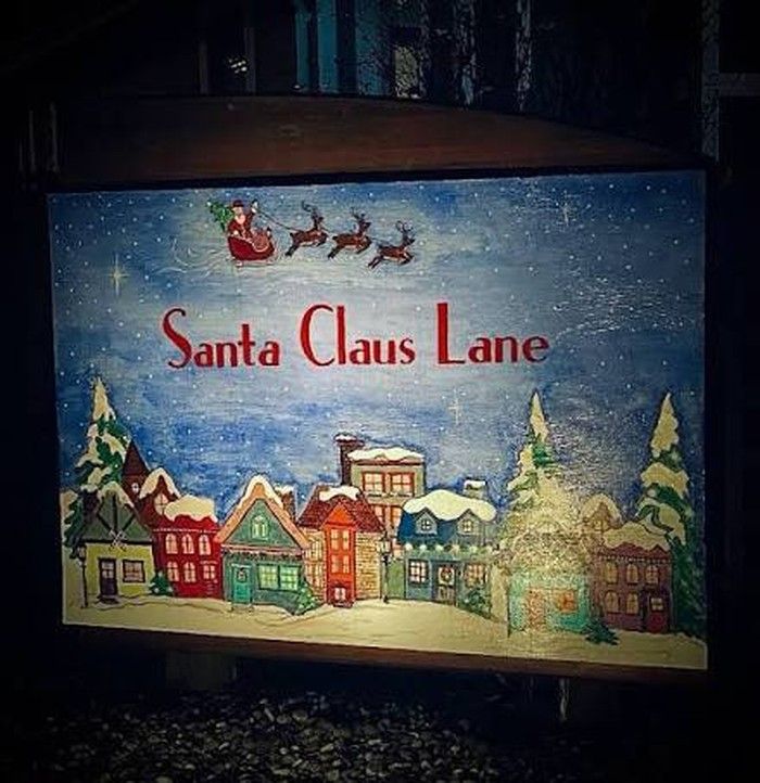 Santa Claus Lane display in Langley. Santa Claus Lane display in Langley.