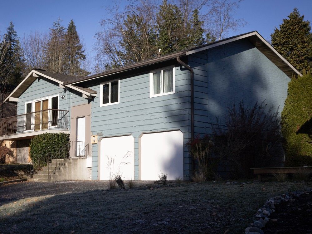 Neighbours are raising concerns after a resident under the care of two social workers has prompted 50 visits from police since September.