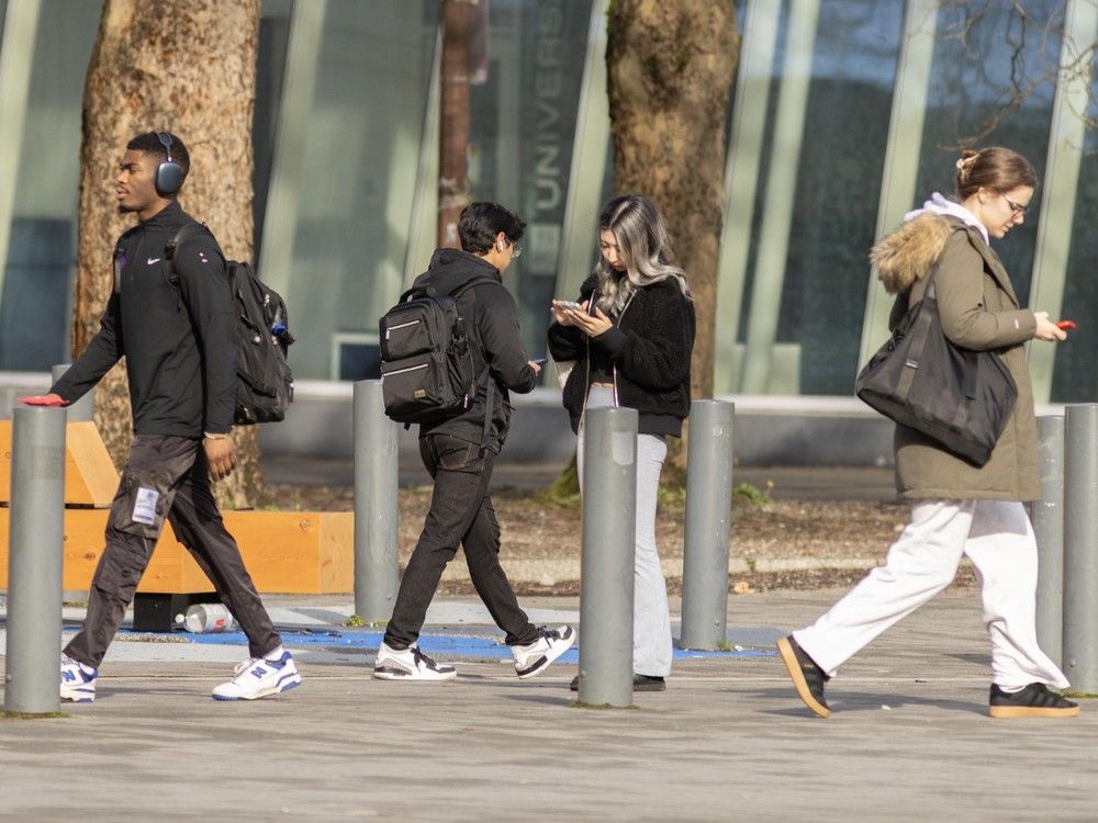 B.C.'s post-secondary grads facing a 'brutal' job market, say observers
