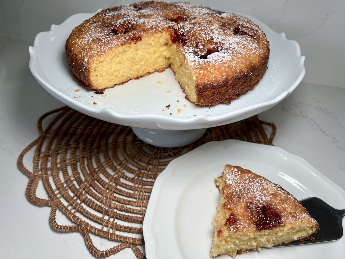 Recipe: Raspberry swirl ricotta cake is delightfully simple to prepare