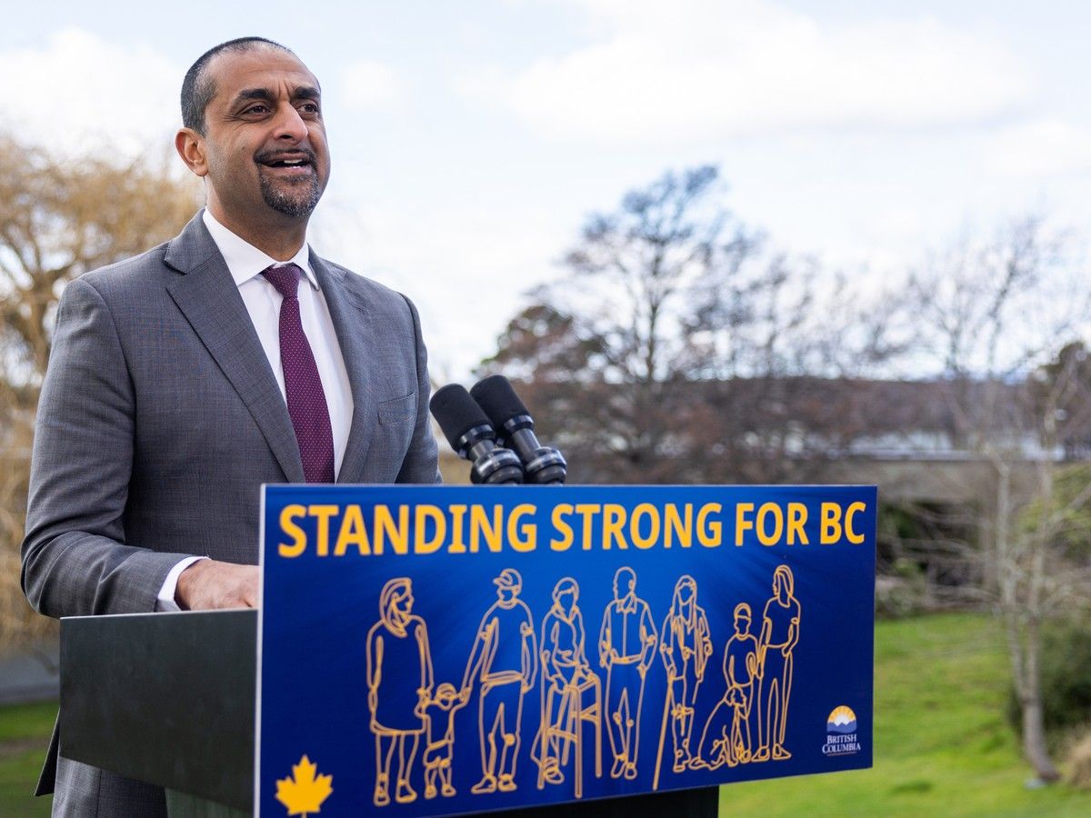 The NDP gave cabinet open-ended authority to support favoured businesses with loans and grants from a $400 million strategic investment fund. 