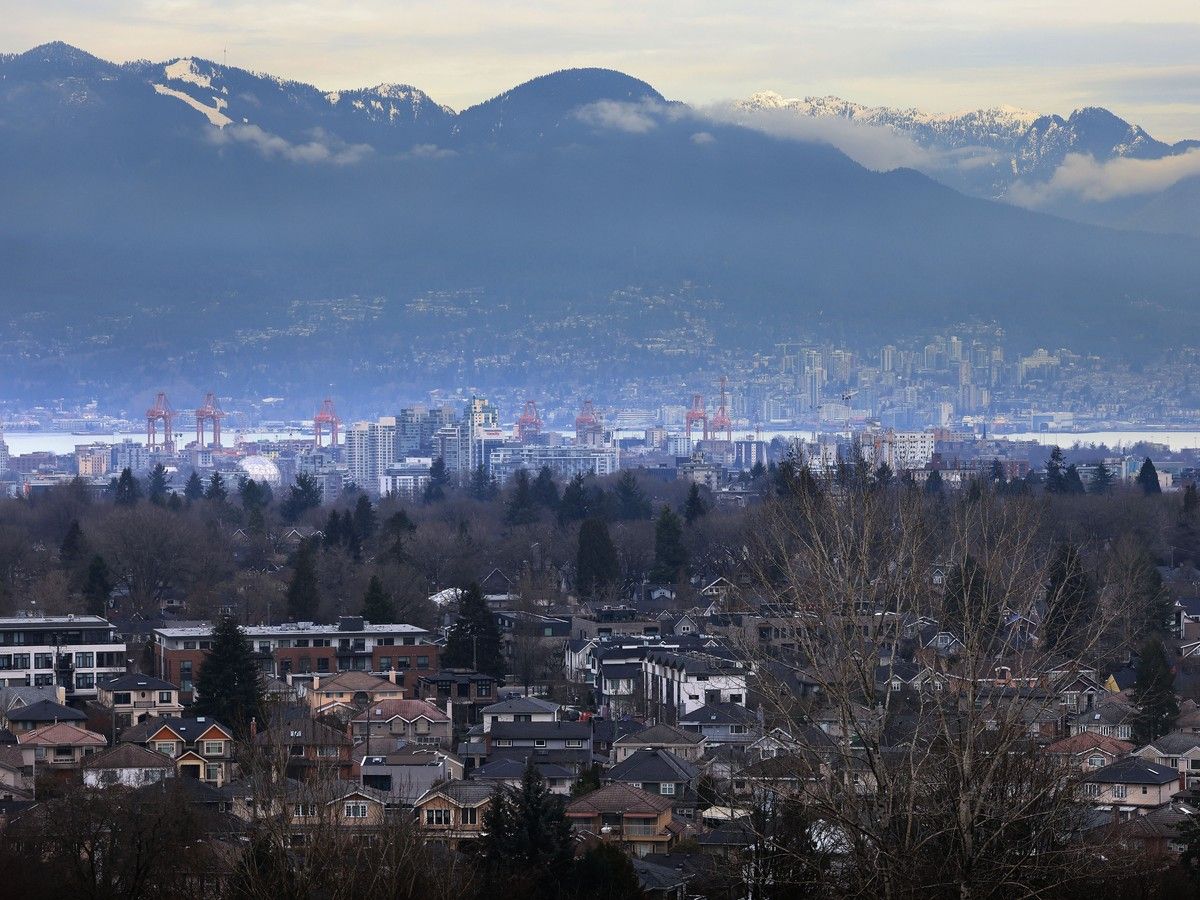  The view of Vancouver and the North Shore mountains from Queen Elizabeth Park in January 2025.