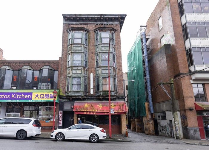  The Keefer Rooms building at 222 Keefer in Chinatown.