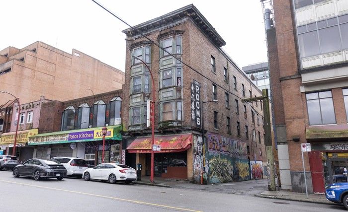 Historic Chinatown building to be restored by B.C. Housing