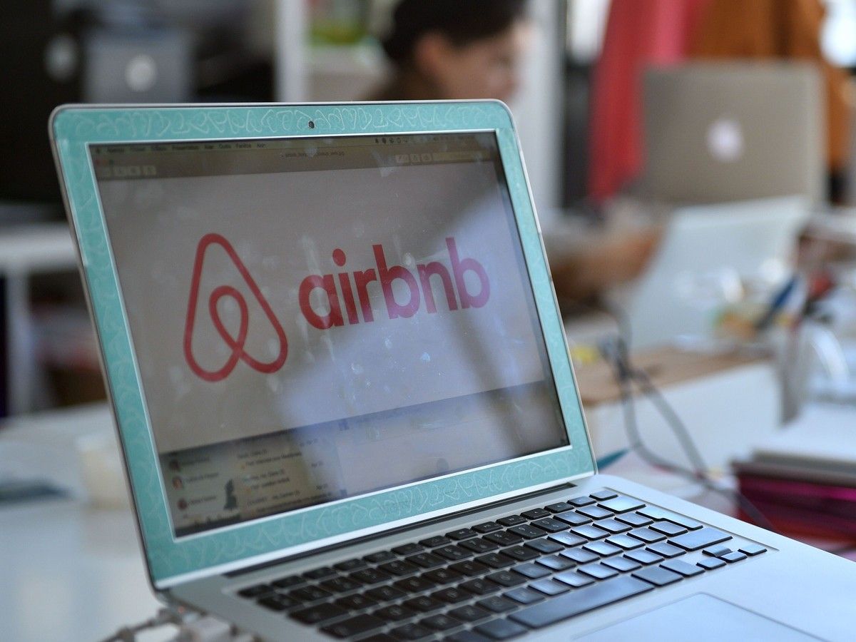 Starting June 1, short-term rental hosts in Kelowna can list their properties for temporary accommodations even if the properties are not principal residences.