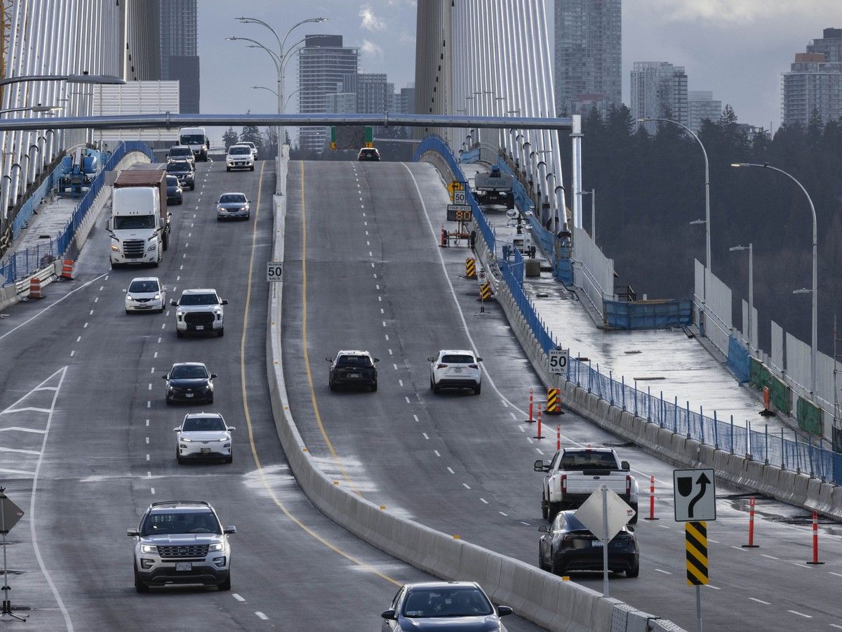 Traffic Alert: Metro Vancouver's new the stal̕əw̓ asəm Bridge closed this weekend