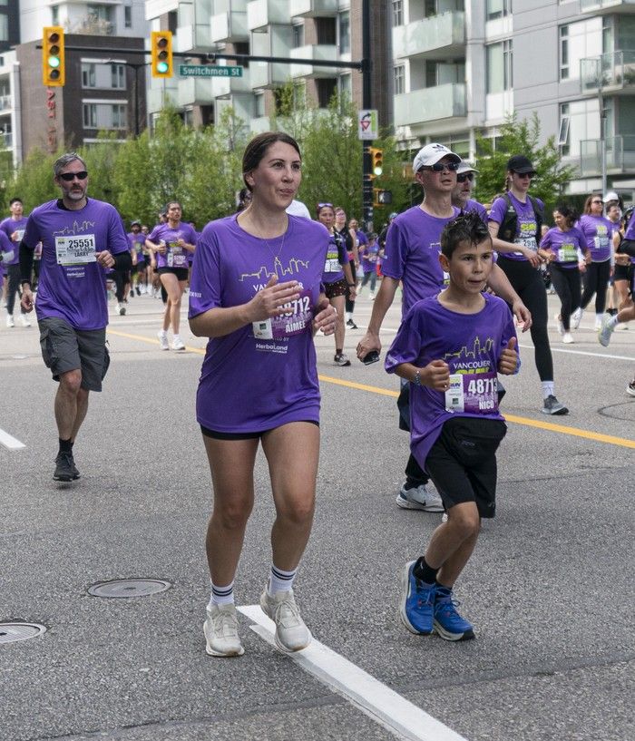 Runners run the course at the 2026 Vancouver Sun Run in Vancouver on April, 19, 2026.