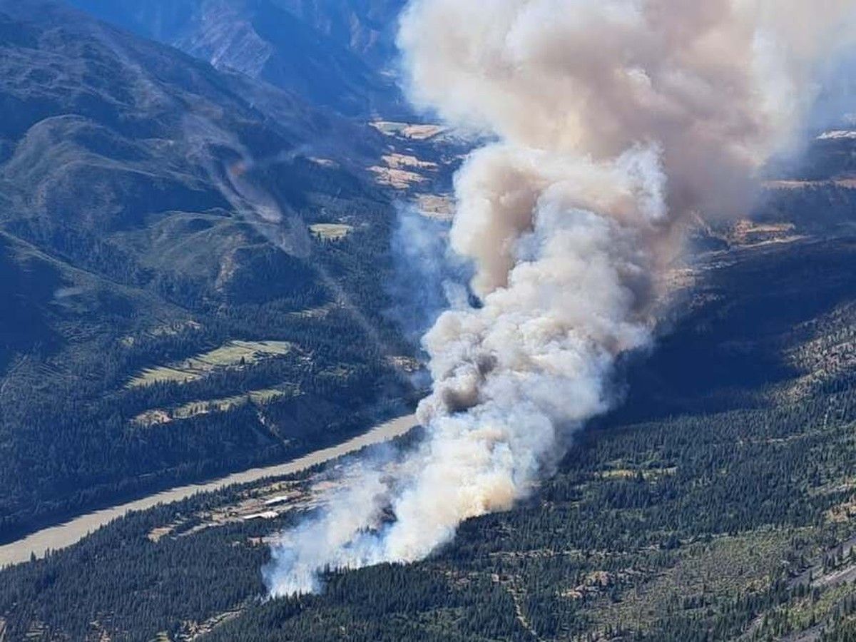 Evacuation alert issued for out-of-control wildfire near Lytton