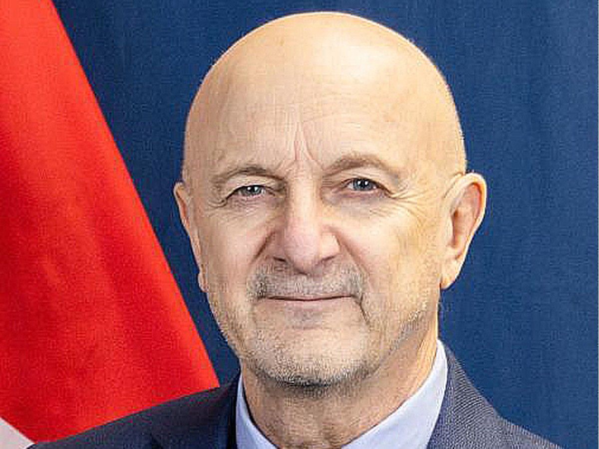 Another Surrey police board director resigns after chief Norm Lipinski's ousting