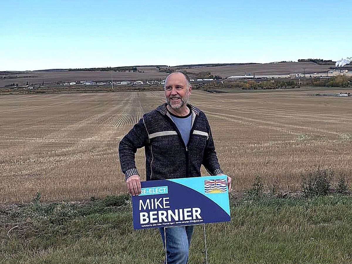 Former cabinet minister Mike Bernier named CentreBC leader, positioning party between NDP and Conservatives
