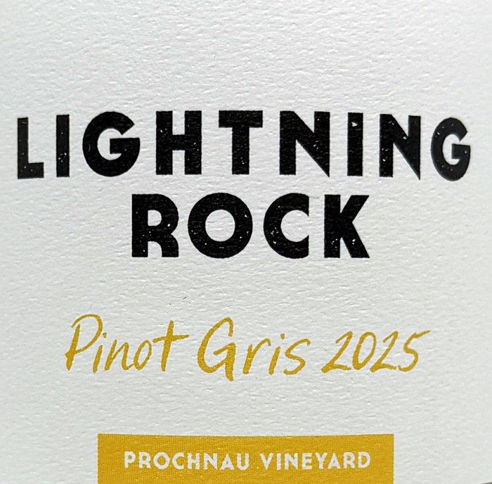 Bottle of Lightning Rock Pinot Gris Prochnau Vineyard