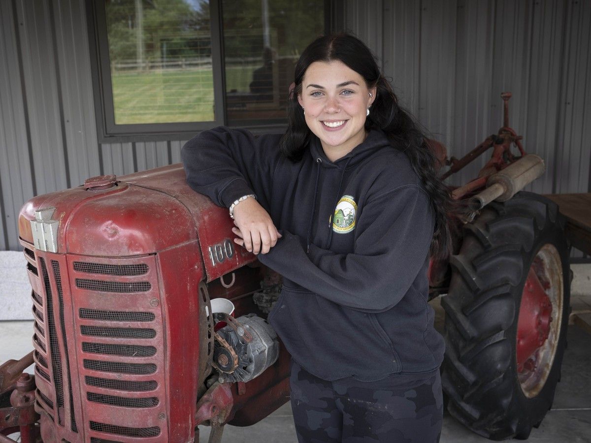 Emma Dow, Sparkes Corn Barn human resources manager, began working in a corn stand, but slowly took on more responsibilities. Emma Dow, Sparkes Corn Barn human resources manager, began working in a corn stand, but slowly took on more responsibilities.