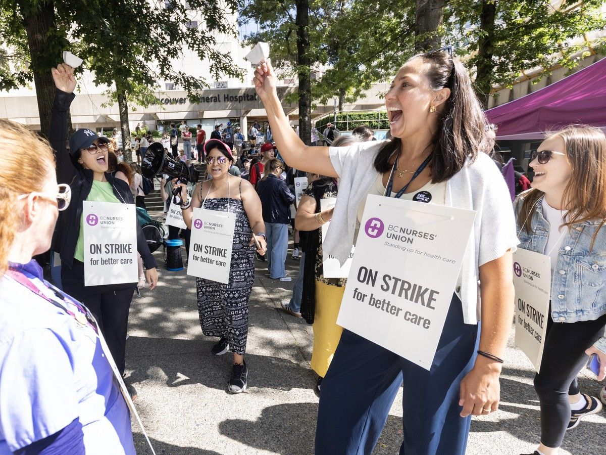 Vaughn Palmer: B.C. NDP faces potential $5-billion divide in nurses' mediation