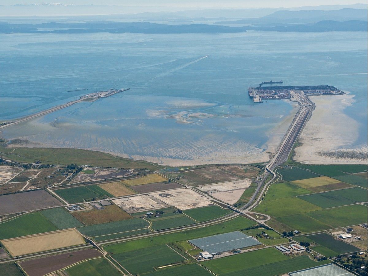 Bulk liquids aren't permitted at Roberts Bank. How does that impact the plan for a $44-billion oil terminal and pipeline?