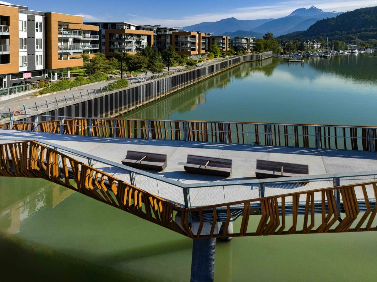 Squamish pedestrian bridge designed to make people stop and look