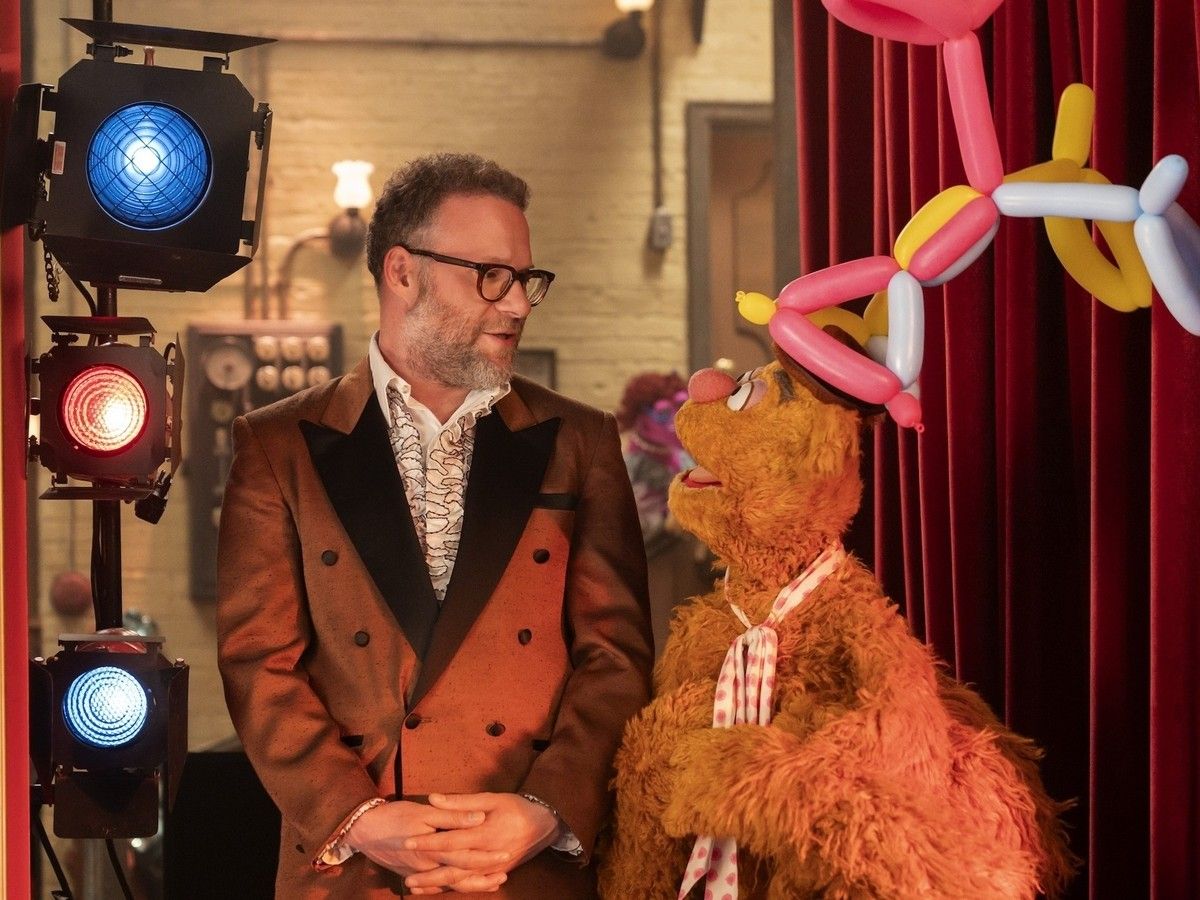 SETH ROGEN AND FOZZIE BEAR