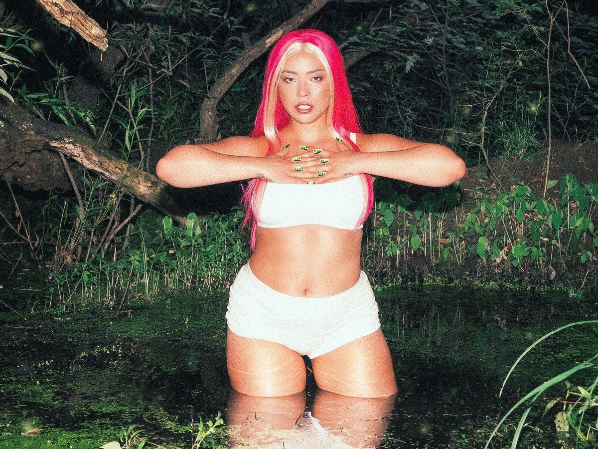 Semiah Smith imagines the Indigenous 'pop girly' if colonization had never happened