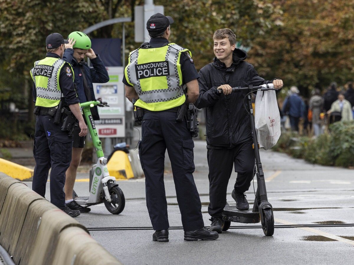 Riding that e-scooter without a helmet or with a friend? Vancouver police are cracking down